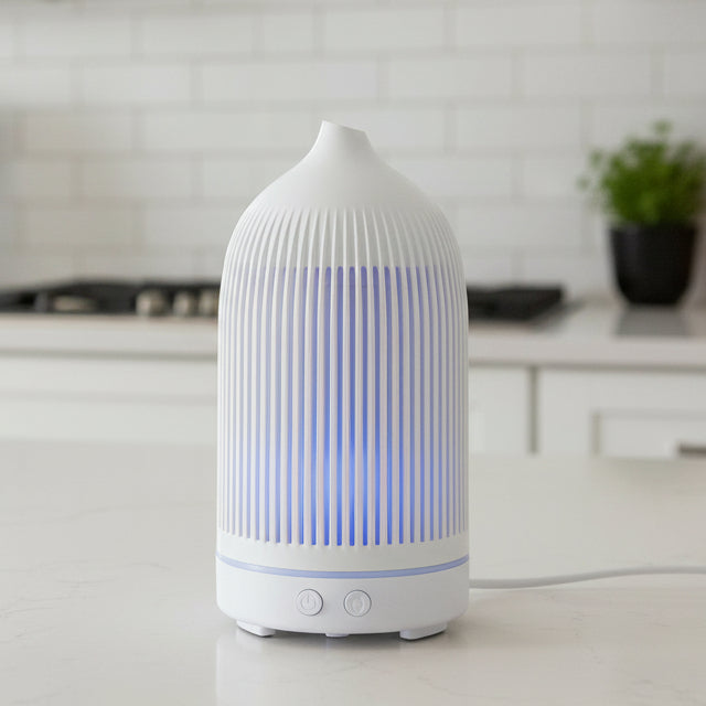 Electric Plastic White Ribbed Aroma Diffuser