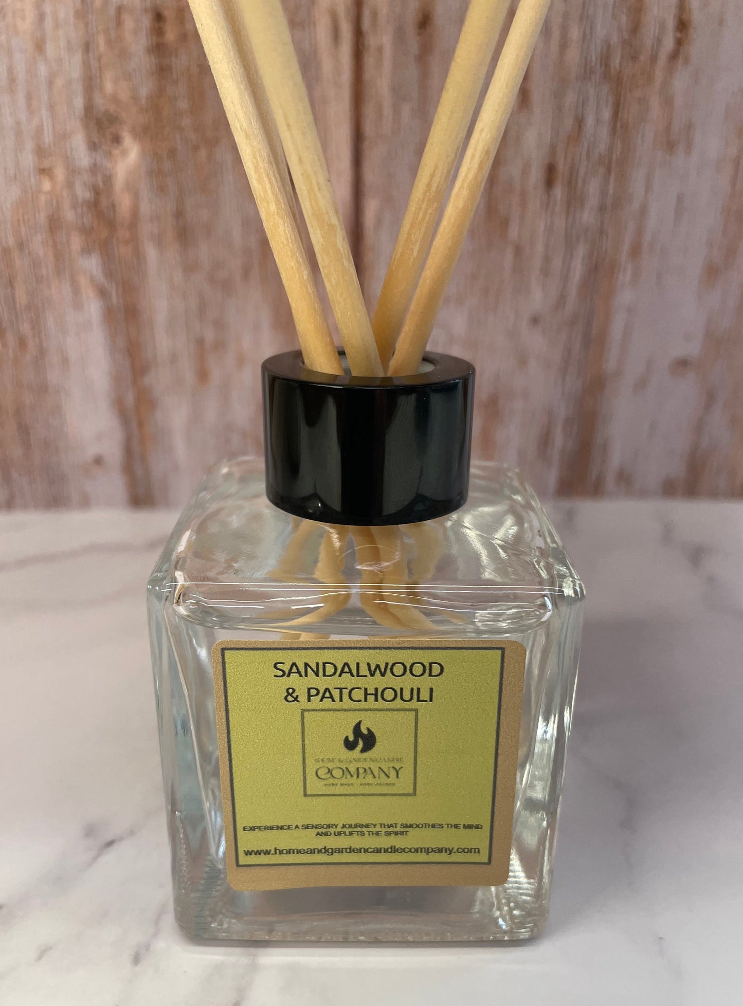 Sandalwood & Patchouli