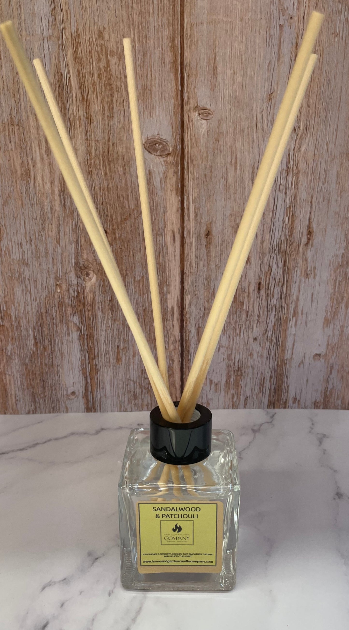 Sandalwood & Patchouli